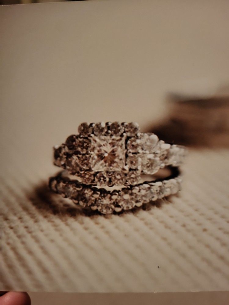 Engagement Set Sz 4