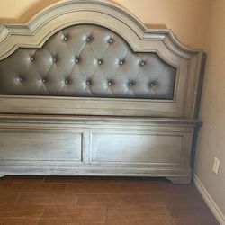 Grey King Size Bed With Dresser And Mirror