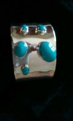 Sterling vintage Mexican turquoise cuff