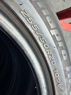 255/50/20 (4 Tires) $100.00/ All 4 FORD EXPLORER TIRES