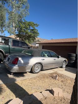 1999 Lincoln Town car Signature Series
