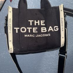 THE JACQUARD TOTE BAG