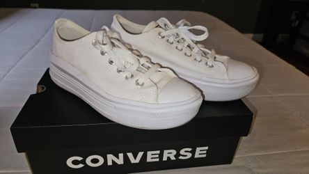 Converse * All White * 7.5