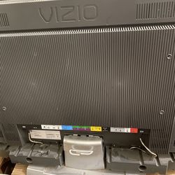 Vizio TV 42”