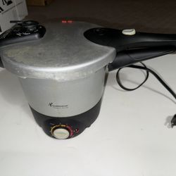 Toastmaster Electric Power Presser Cooker !!!!!