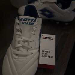 Soccer shoes Lotto Stadio