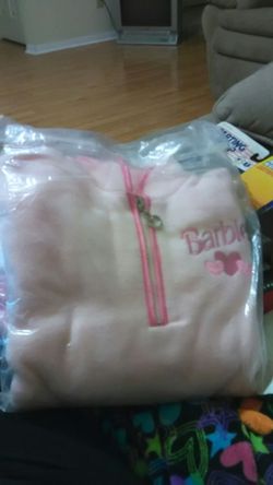 New in bag Barbie Fleece,size 6-6x