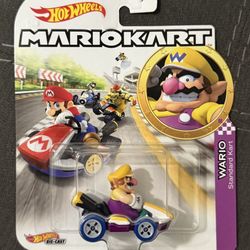 Hot Wheels Mario Kart WARIO STANDARD KART Diecast 1:64 Scale - Brand New NIB