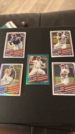 Baseball card lot 35 dollars