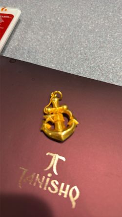 22k Anchor pendant