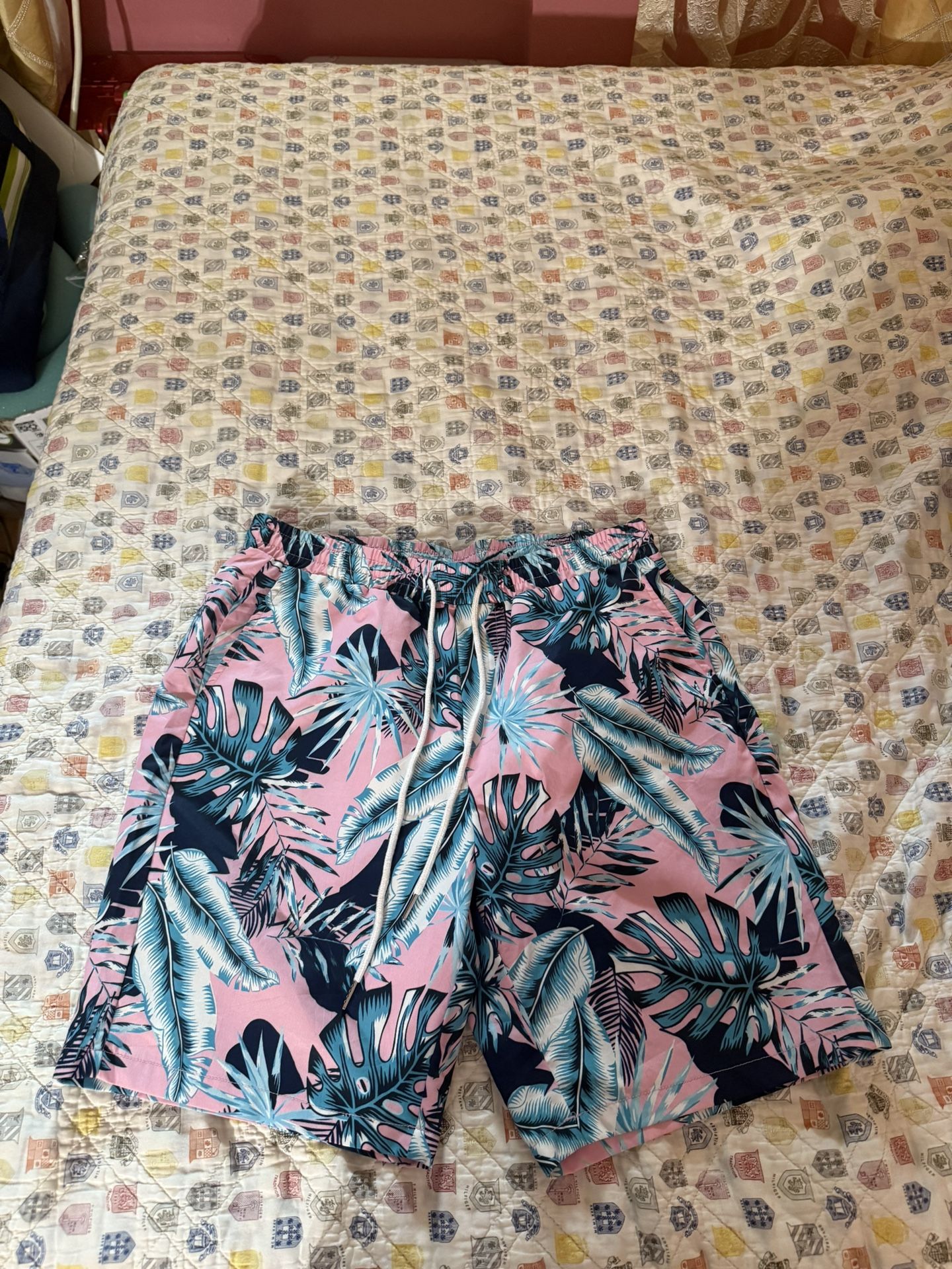 Tropical Oasis Jogger Shorts (Llama Leisure)
