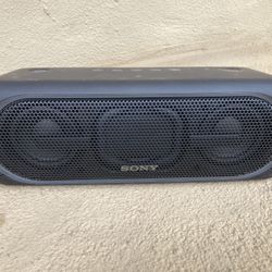 Portable Bluetooth Speaker - Sony SRS-XB40 with Extra Bass, Flashing Lights
