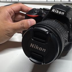 Nikon D5600 Set
