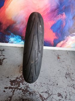 120/70/ZR17 Motorcycle Tire 