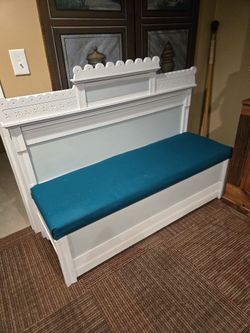 HALL BENCH