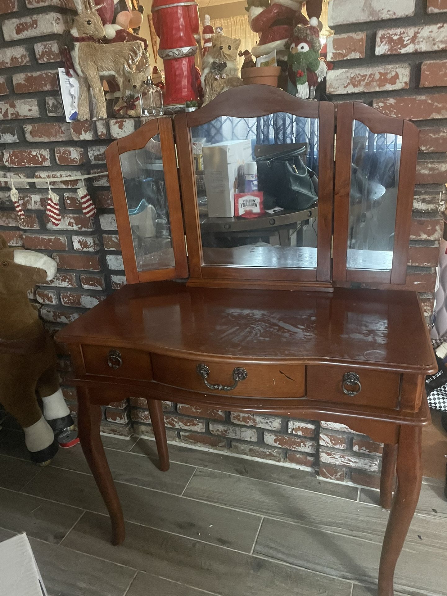 Wood Adult Size Vanity