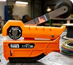 Klein Tools MC Cable Cutter