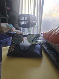 Ray-Ban Sunglasses