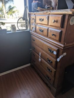Dresser