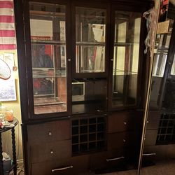 Free China Cabinet 