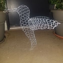 Hummingbird Topiary Plant CAGE - 18" White (No Plant)