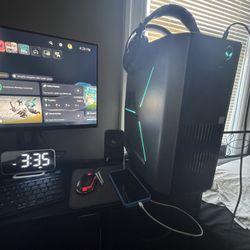 Full Gaming Pc & Setup All There!