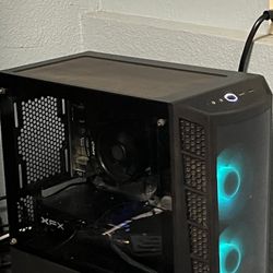 Great GAMING Computer (And schoolwork too)! Perfect For Beginners!
