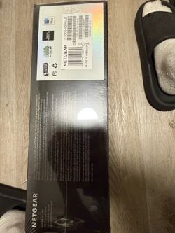 Brand new netgear nighthawk wifi router price is negotiable