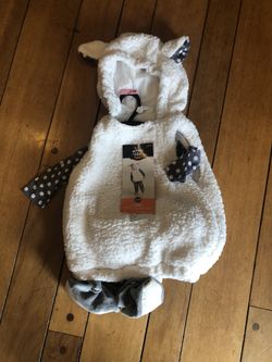 Infant lamb costume