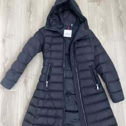 Moncler Women's Taleve Long Leather-Trim Puffer Coat - Size 0