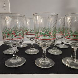 Set Of 9 Christmas Glasses