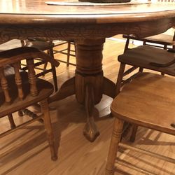 Solid Oak Dining Room Table