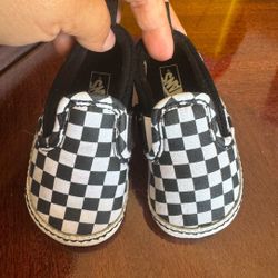 Baby Vans Crib Shoes Size 2