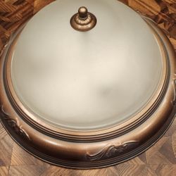 Ceiling Light Fixture Large In Great Condition 