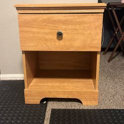 Nightstand 