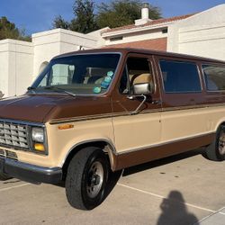 1991 Ford Club Wagon XLT CAMPER VAN 