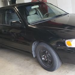 FOR SALE - 1997 Toyota Corolla LE 