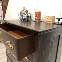 5 Drawer Dresser