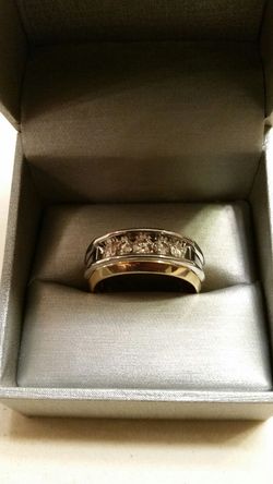 Men's 1 CT. T.W. Diamond Five Stone Band in 10K Two-Tone Gold