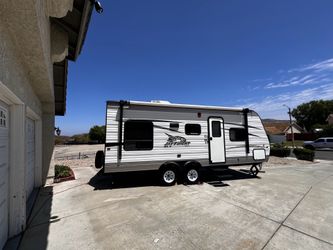 2018 jayco trailer