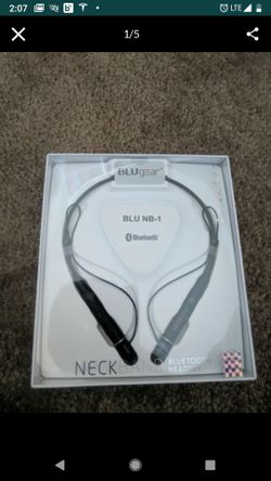 BluGear Bluetooth Neckband Headphones, Wireless Bluetooth Neckband Headset Sweatproof Earbuds with Mic (Black)