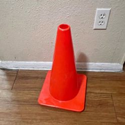 Custom Sleeves Orange Reflective PVC Plastic Pyramid Square Base Traffic Safety Road Warning Signal Cone