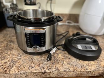 Instant pot ultra mini 3qt (New Model) for Sale in South Brunswick