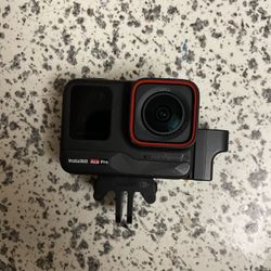 Insta 360 Ace Pro