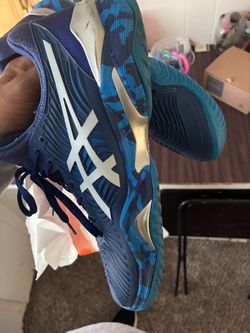 ASICS Court FF tennis shoes size 9.5 men worth 150 selling $30