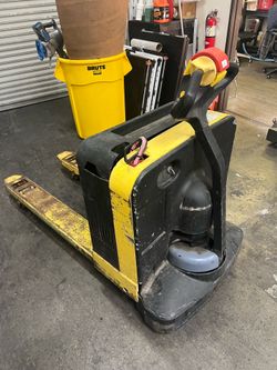 Hyster  w40z electric pallet jack