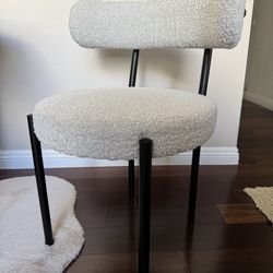 Boucle Chair