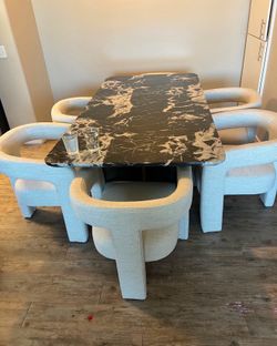 🆕Stunning Black Marble Dining/Kitchen - 6 Modern Comfy Spots - NO Credit Needed💰Same Day Delivery🚚