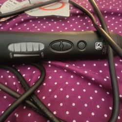 Royale Genius heated hair styling tool,