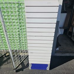 Retail Store Fixtures 